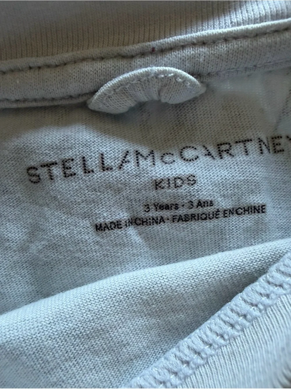 Stella McCartney White Tee with Multicolor Dragon Print /size 3